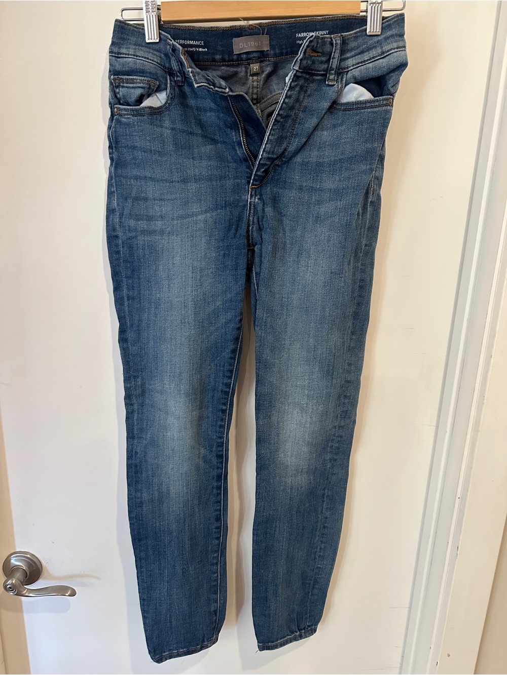 DL1961 Women's Slim Straight Jeans in Medium Blue